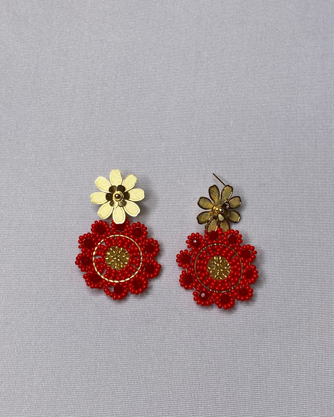 Handcrafted Flower Earrings: The Perfect Accessory for Every Occasion